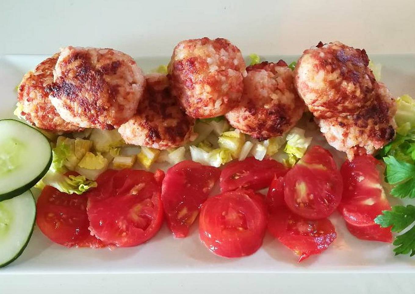 Albóndigas de arroz y salchichas Frankfurt