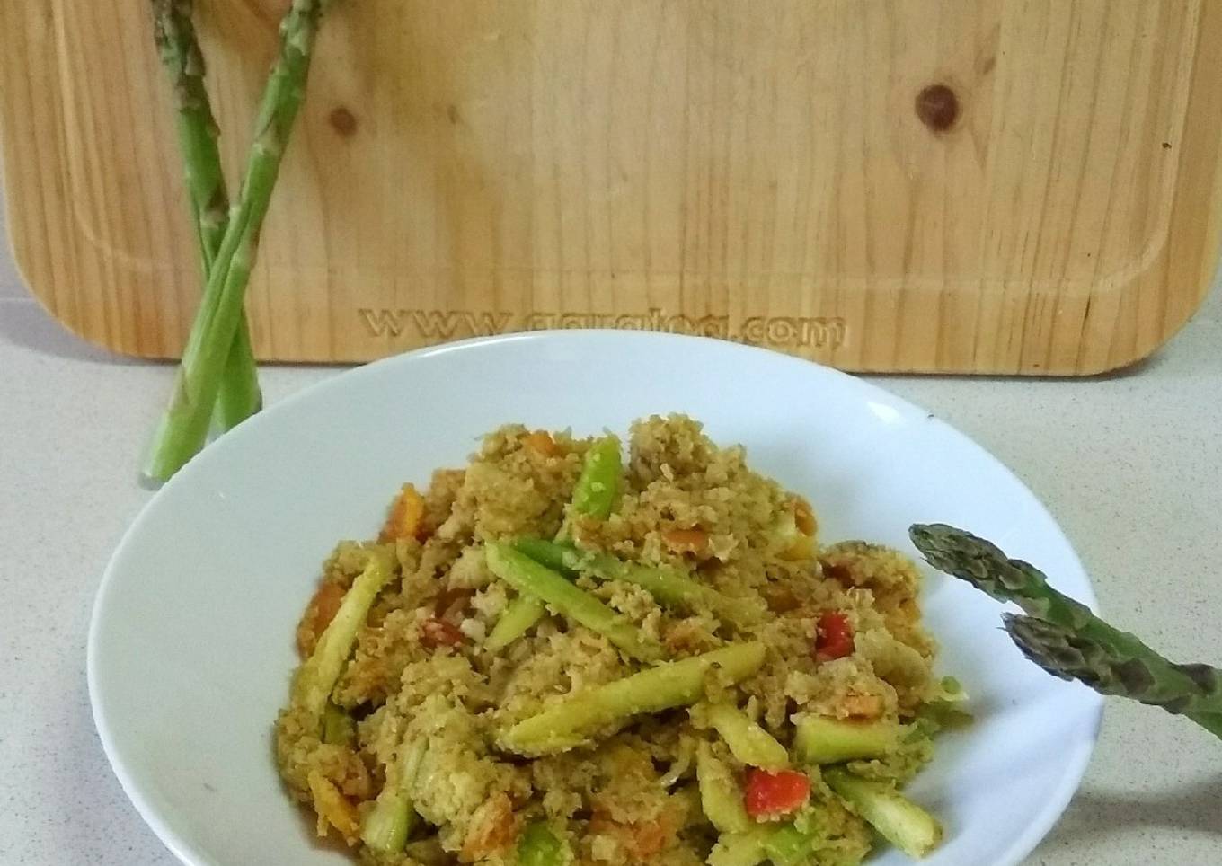Cuscús de coliflor al curry
