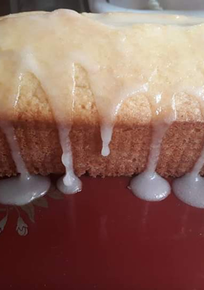 Una foto de Budín de naranja glaseado