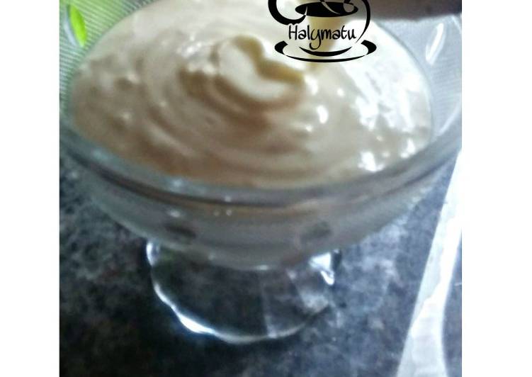 Homemade mayonnaise