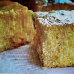 A picture of Sweet cornbread.