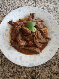 Una foto de Hígado de cerdo en su salsa