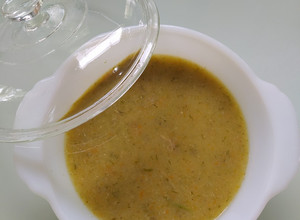 Una foto de Crema de pollo frito