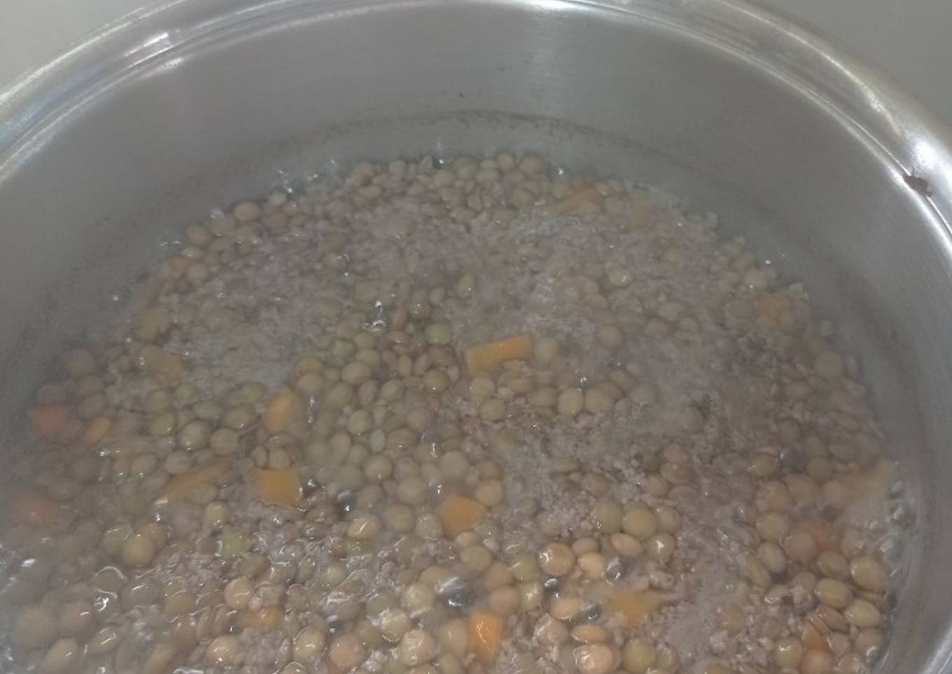 Lentejas con carne molida