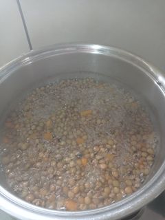 Una foto de Lentejas con carne molida