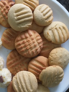 A picture of Cookies.
