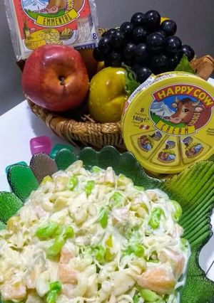 A picture of Russian Salad 🍎🍏🍌🍍🍓.