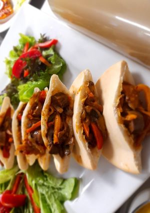 A picture of Veg Pita pockets.