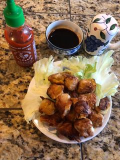 Hình của món Hoành thánh chiên.