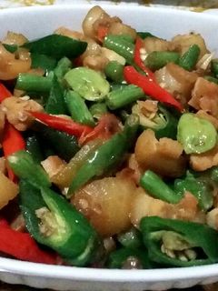 Foto resep Tumis Kikil Buncis Cabe ijo