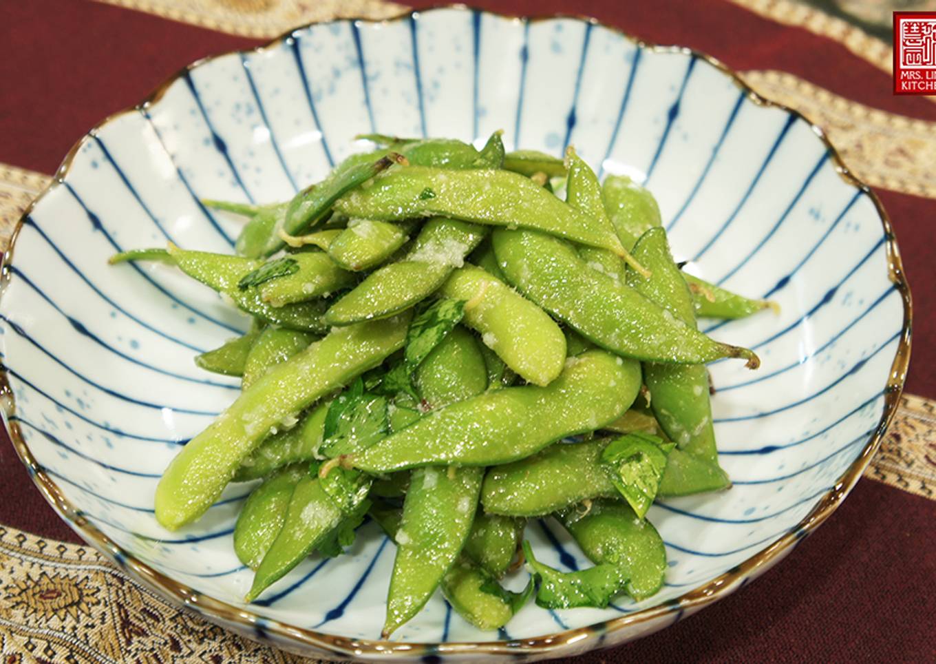 Garlicky Edamame
