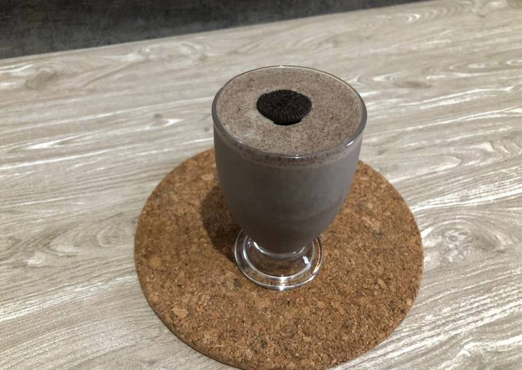 Recipe: Delicious Oreo Milk Shake | Our Channel