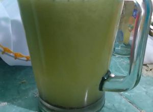 Una foto de Agua de Kiwi 🍹