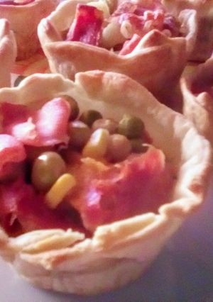 Una foto de Canastitas primaverales con jamón crudo🧺♥꒰⁠ᵕ⁠༚⁠ᵕ⁠⑅⁠꒱