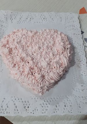 Una foto de Torta corazón para Mamá. Grace