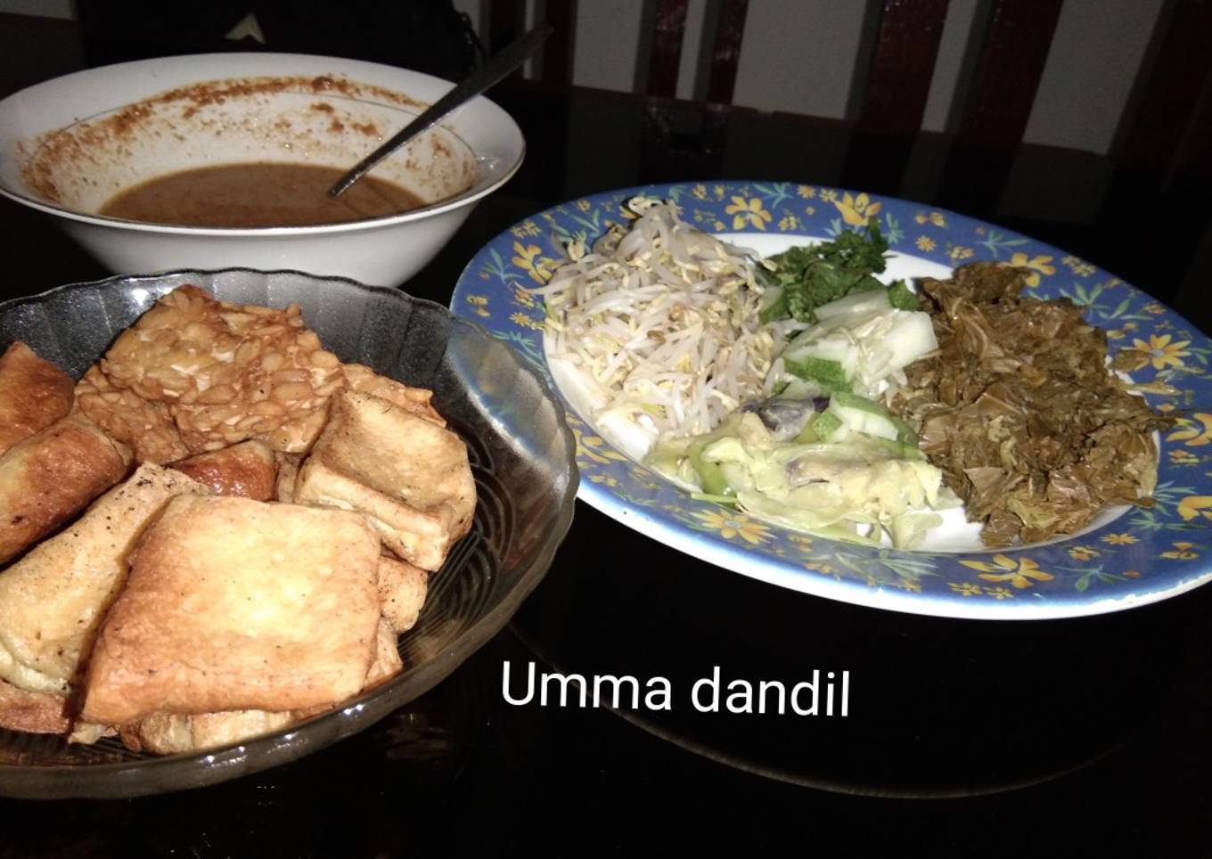 Pecel kembang turi