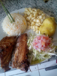 Una foto de Tiradito y jaladito de pescado