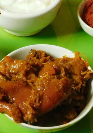 A picture of Spicy Aromatic Lime Pickle.