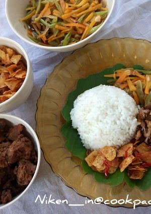 Foto resep Nasi Rames Daging Suwir