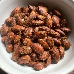 A picture of Spicy Almonds.