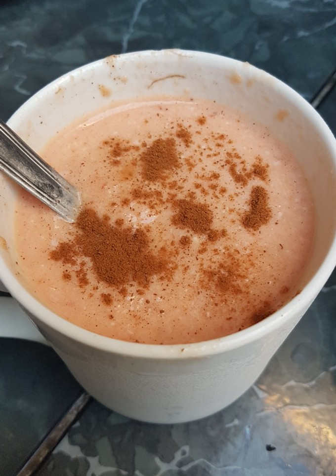 Una foto de Batido de papaya (frutabomba) y avena