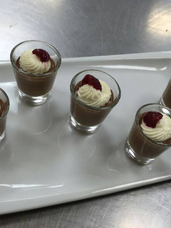 Una foto de Mousse de chocolate y limón