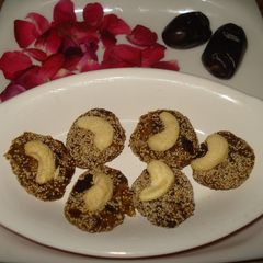 A picture of Fresh Dates bites.