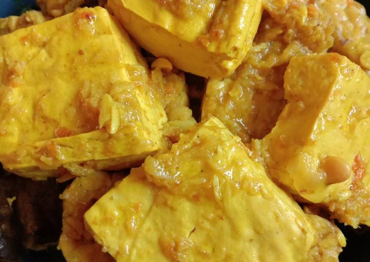 47. Ungkeb Tahu Tempe