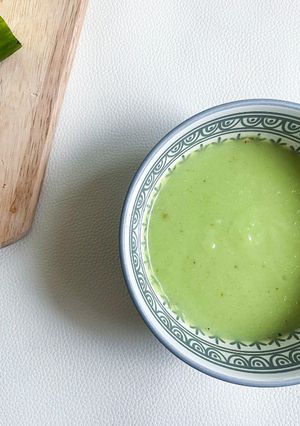Une photo de Gaspacho de concombre & avocat