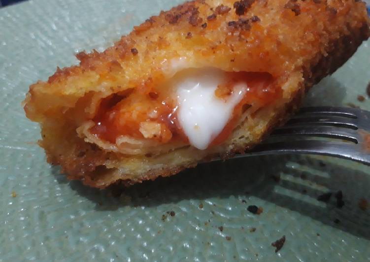 Risol Mayo Pedes Meler