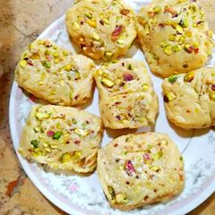 A picture of Burfi.