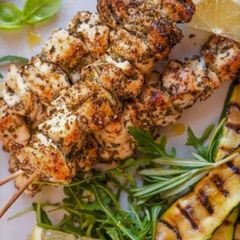 A picture of Chick Hottie Skewers.