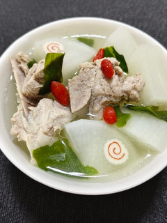 蘿蔔紫菜排骨湯(簡單料理) 的食譜成品照片