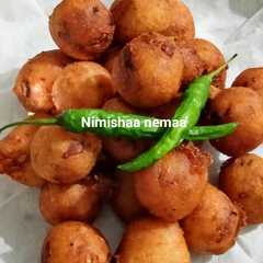 सेमोलिना पोटैटो बॉल (semolina potato ball recipe in Hindi)-レシピのメイン写真