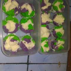 รูปของ Bolu Kukus mekar Cantik