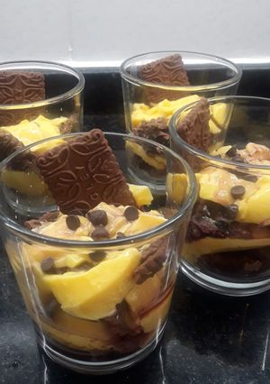 Una foto de Postre en vaso chocolinas