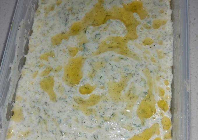 Tzaziki - yogurt cucumber cream