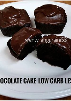 Foto resep Moist chocolate cake (low carb less sugar 😉) (Cemilan diet)