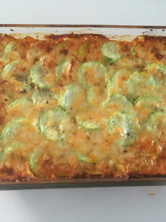 Una foto de Pastel de calabacines con atún