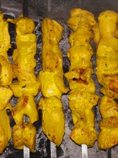 عکسی از دستور جوجه کباب زعفرونی با نکته🍗🍢🍡