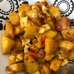 A picture of Stir fry potatoes.