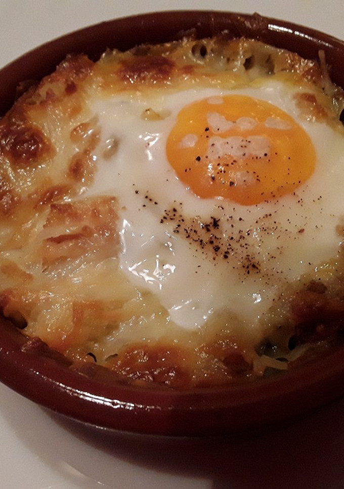 Una foto de Huevos Napoleón