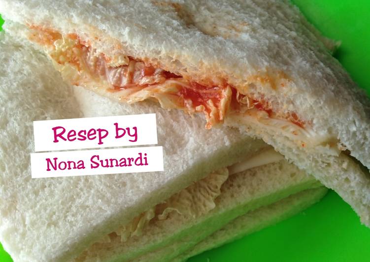 Langkah Mudah untuk Menyiapkan Sandwich simple menu diet aku😍 yang Enak Banget