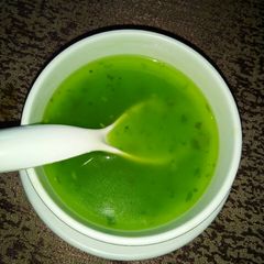 A picture of Lemon Coriander Soup.