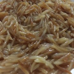 A picture of Roasted and sweet seviyan.