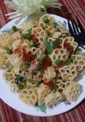 A picture of Mexican macaroni.