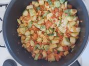 Una foto de calabacitas con carne