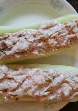A picture of Cucumber Tuna Boats.