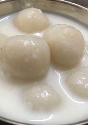 A picture of Milk Modhak.