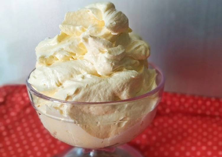 makanan Butter cream mentega kuning🧁 yang Menggugah Selera
